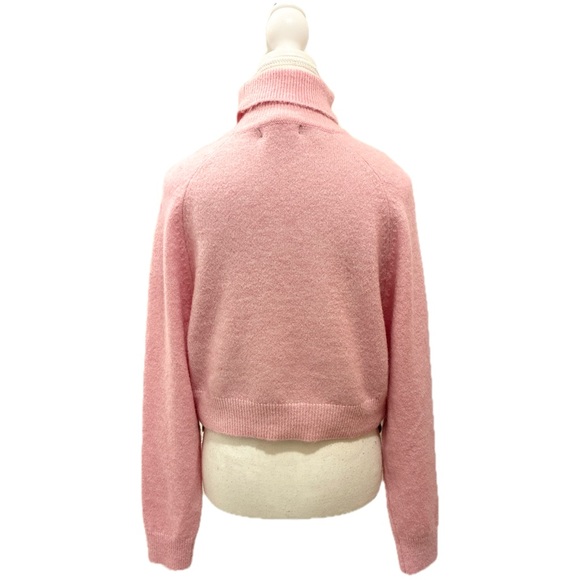Mango Baby Pink Turtleneck Cropped Sweater Size Small - Picture 5 of 7
